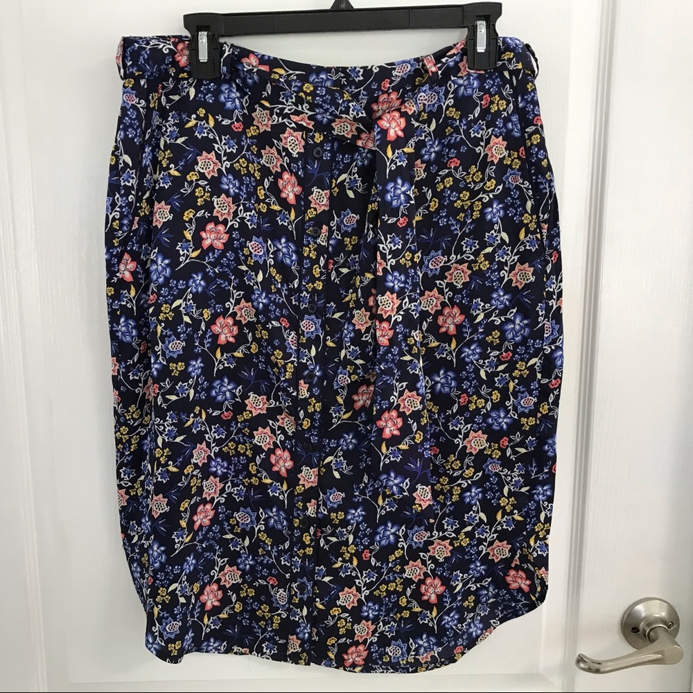 ✴️ Lauren by Ralph Lauren Navy Floral w/Pockets Versatile Skirt, Sz10, NWT